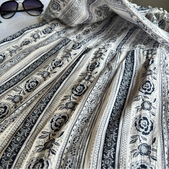 American Eagle Floral Jumpsuit Cold Shoulder Ruffle Hem Ladies Summer Beach - Picture 10 of 14